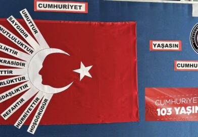 Yunuskent M. A. E. Anadolu Lisesi’nde Cumhuriyetimizin103. Yılı Coşkuyla Kutlandı.